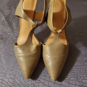 Halston Heritage Shoes
